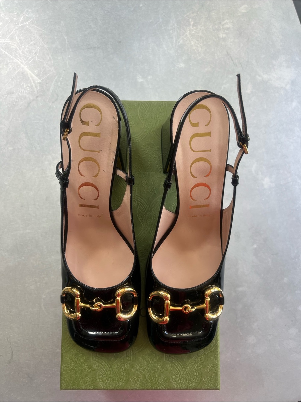 Gucci Black Patent Leather Horsebit Slingback Mid Heel - Picture 4 of 6